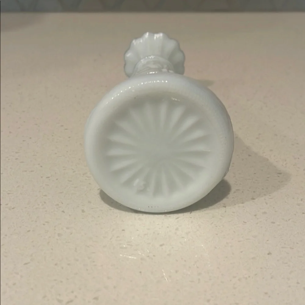 White Vase with Scalloped Rim and Intricate Pattern